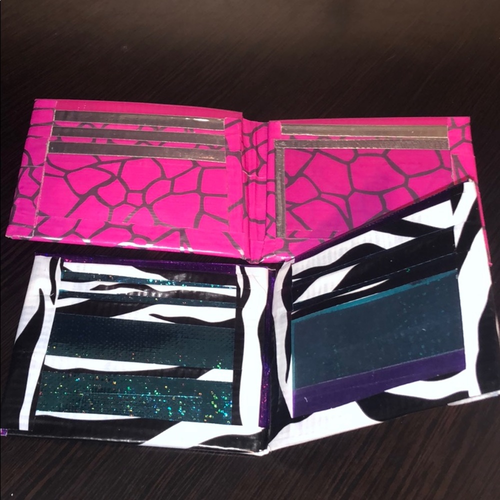 💜 2 for $11! 💜 duct tape wallets